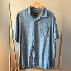 Van Heusen Light Blue Textured Short Sleeve Button-Down Shirt XL (17–17.5)